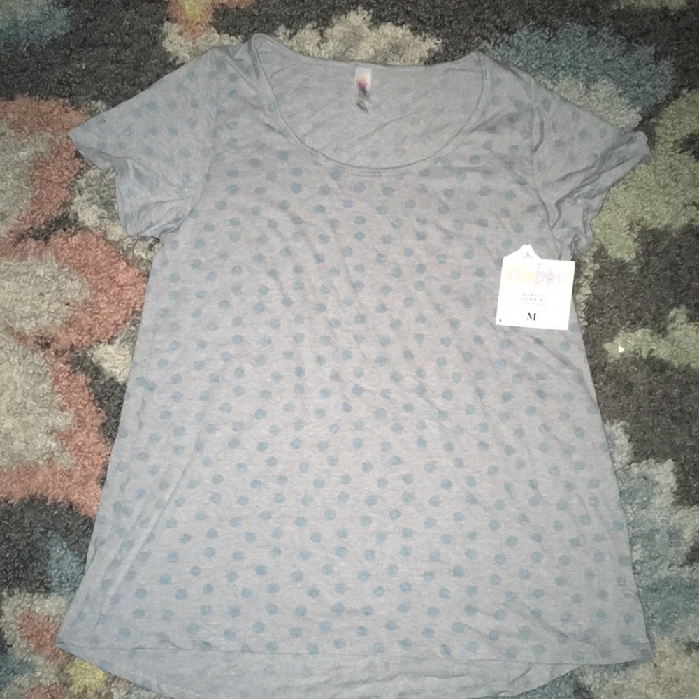 Lularoe classic tshirt